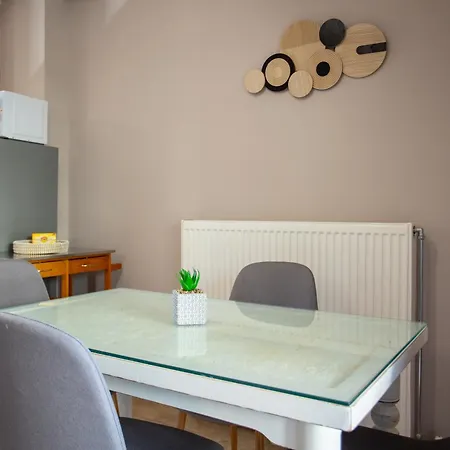 Il Gusto - Seaview Retreat! شقة