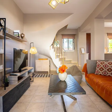 Il Gusto - Seaview Retreat!