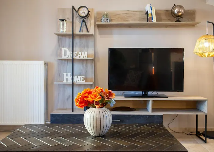 Il Gusto - Seaview Retreat! Avía